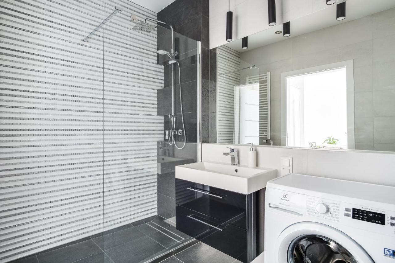Apartament Chwaliszewo Z Balkonem - Free Parking พอซนาน ภายนอก รูปภาพ
